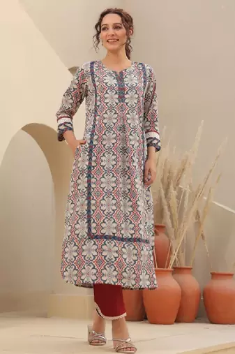 Women ethnic motifs printed kurta