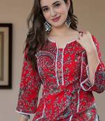 Women floral printed floral kurta