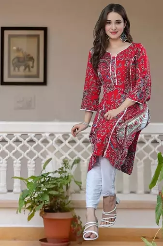 Women floral printed floral kurta