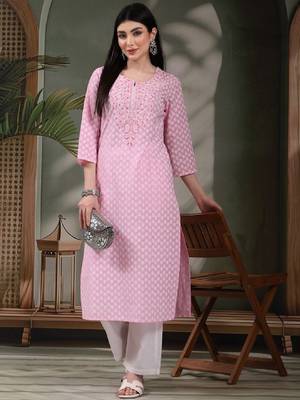 Floral printed thread work notch neck pure cotton straight kurta 3
