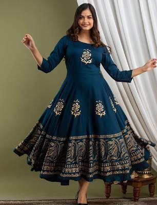 Women floral printed anarkali kurta 1