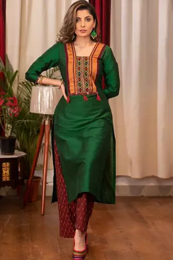 Women green abstract printed daily a-line cotton flared kurta