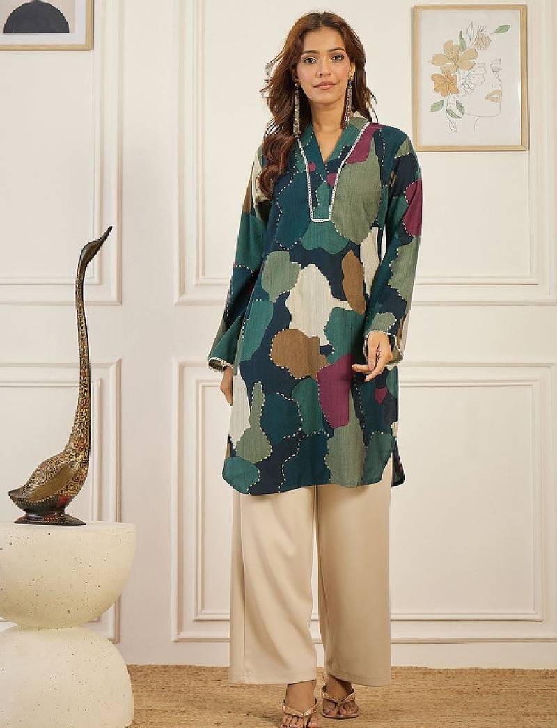 Abstract printed v-neck chanderi silk straight kurta