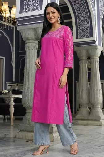 Women ethnic motifs embroidered daily cotton straight kurta