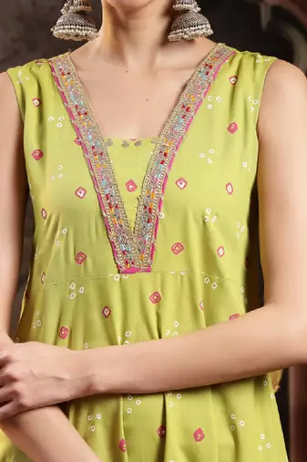 Women bandhani printed bandhej a-line thread work pastels kurta with dupatta