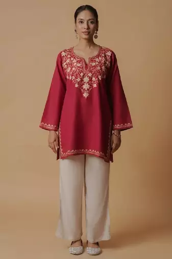 Women maroon floral embroidered daily cotton straight kurta