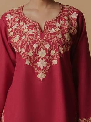 Women maroon floral embroidered daily cotton straight kurta 3