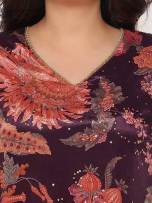 Floral printed sequinned a-line kurta 2