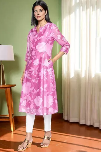 Women floral printed flared kurta