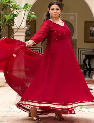 Women maroon embroidered zari georgette anarkali kurta with dupatta 3