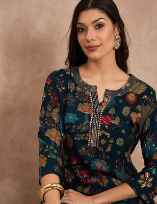 Women floral printed beads and stones straight kurta 2