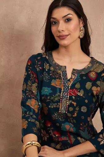 Women floral printed beads and stones straight kurta