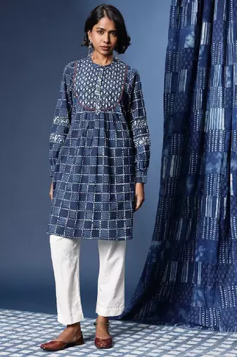 Pure cotton geometric printed band collar indigo crafted kurta
