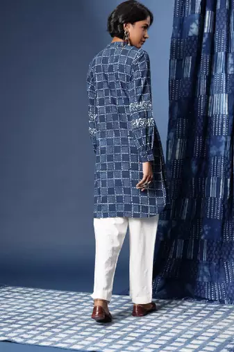 Pure cotton geometric printed band collar indigo crafted kurta