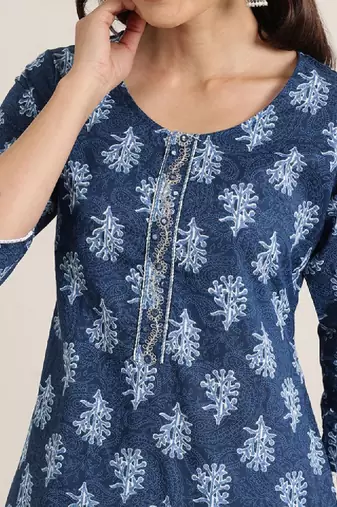 Floral printed round neck cotton kurtas
