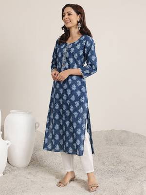 Floral printed round neck cotton kurtas 3