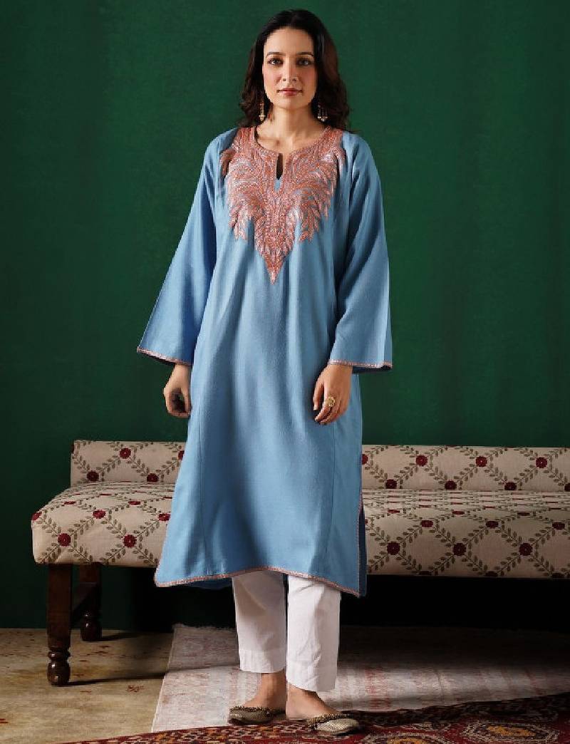 Kashmiri golden boti tilla embroidered cashmilion round-neck winter kurta