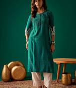 Women solid straight kurtas