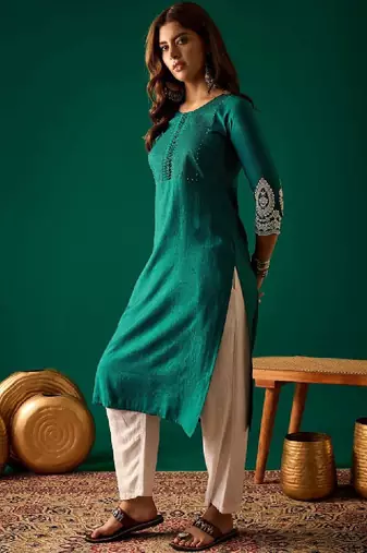 Women solid straight kurtas