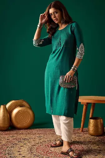 Women solid straight kurtas