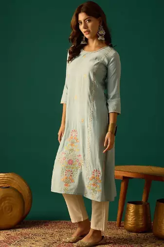 Women solid straight kurtas