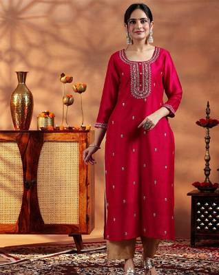 Women floral embroidered round neck zari silk kurta 1