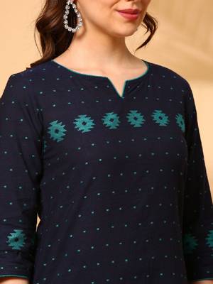 Women ethnic motifs dobby kurta 3