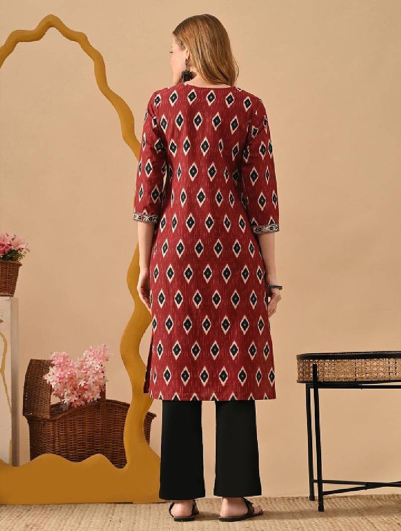 Women ethnic motifs printed indie prints kurta