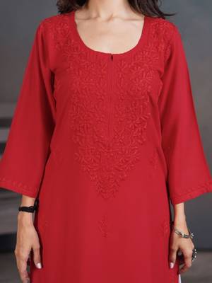 Chikankari embellished straight calf length kurta 1