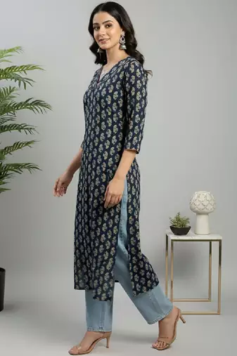 Women ethnic motifs printed kurta