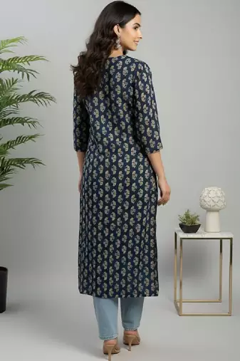 Women ethnic motifs printed kurta