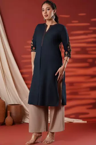 Women embroidered kurta