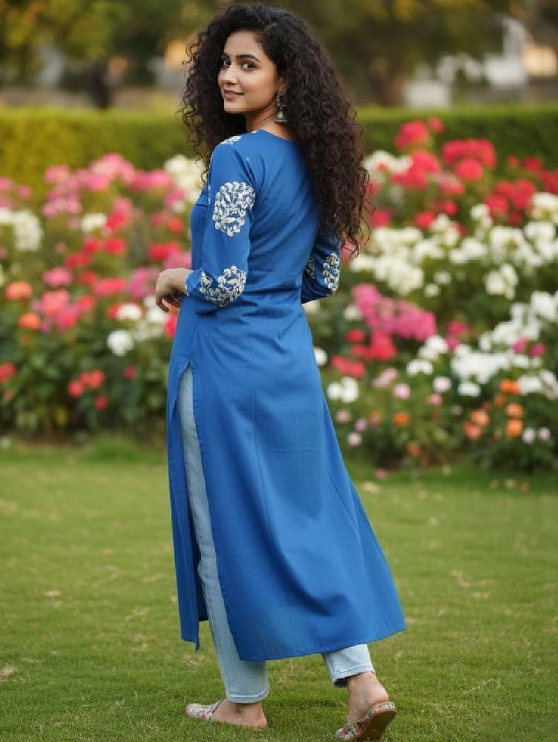 Women sequinned block print kurta