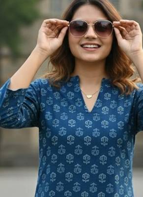 Women ethnic motifs printed summer sheers kurta 2