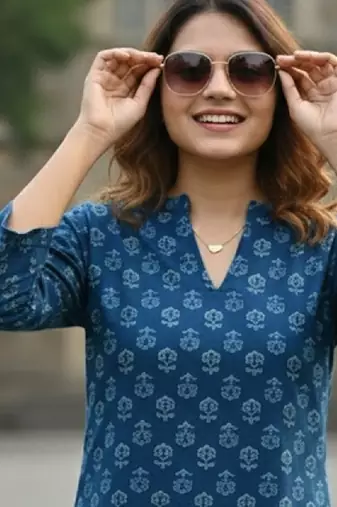 Women ethnic motifs printed summer sheers kurta