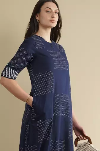 Fort cotton geometric straight calf length kurta