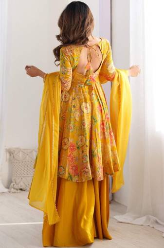 Women floral printed floral anarkali kurta