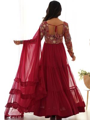 Women ethnic motifs embroidered thread work georgette anarkali kurta 3