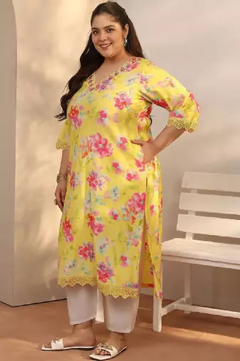 Plus size women floral printed floral kurta