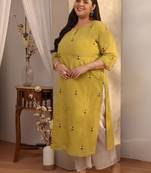 Plus size women embellished thread work kurta