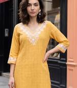 Women embellished thread work kurta