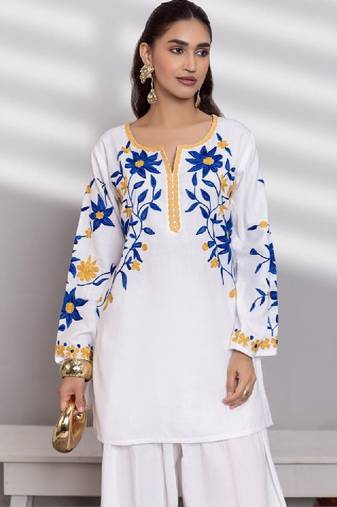 Women white floral embroidered thread work jacquard cotton kurta