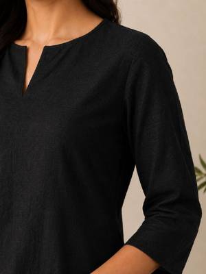Women black pure cotton solid straight kurta 2