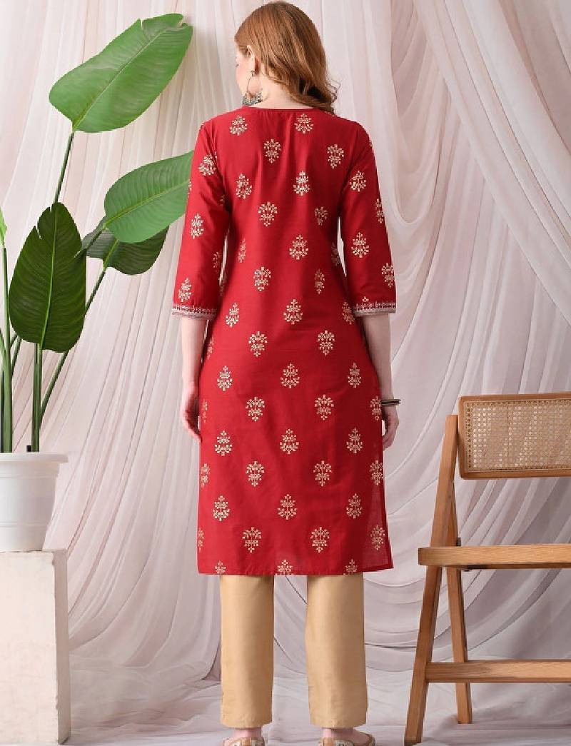 Women ethnic motifs printed thread work kurta
