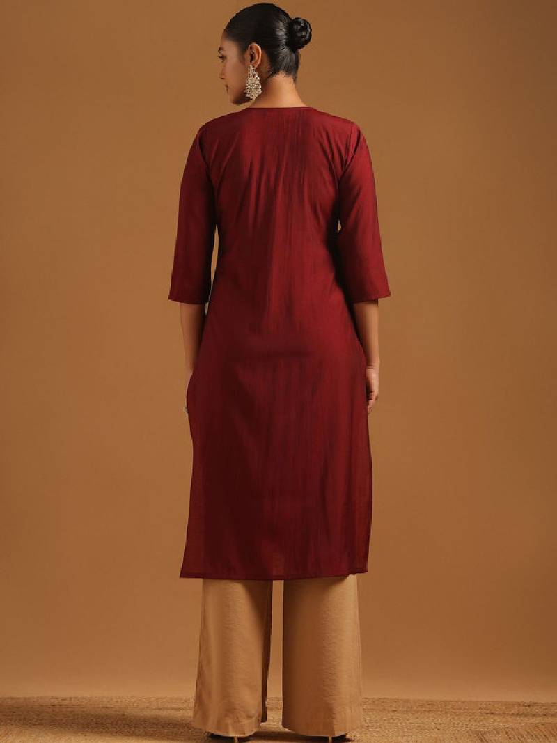 Women embroidered thread work kurta