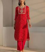 Red bandhani printed chiffon straight kurta