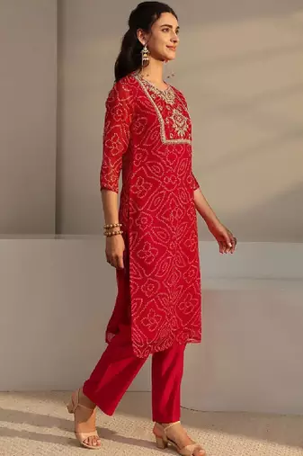 Red bandhani printed chiffon straight kurta