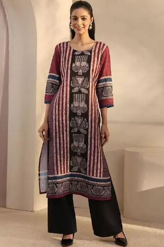 Women maroon striped printed straight kurta