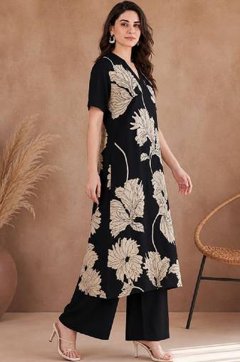 Women floral printed floral kurta