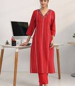 Women printed thread work kurta